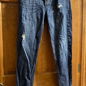 Mossimo Women’s size 6 Boyfriend Jeans